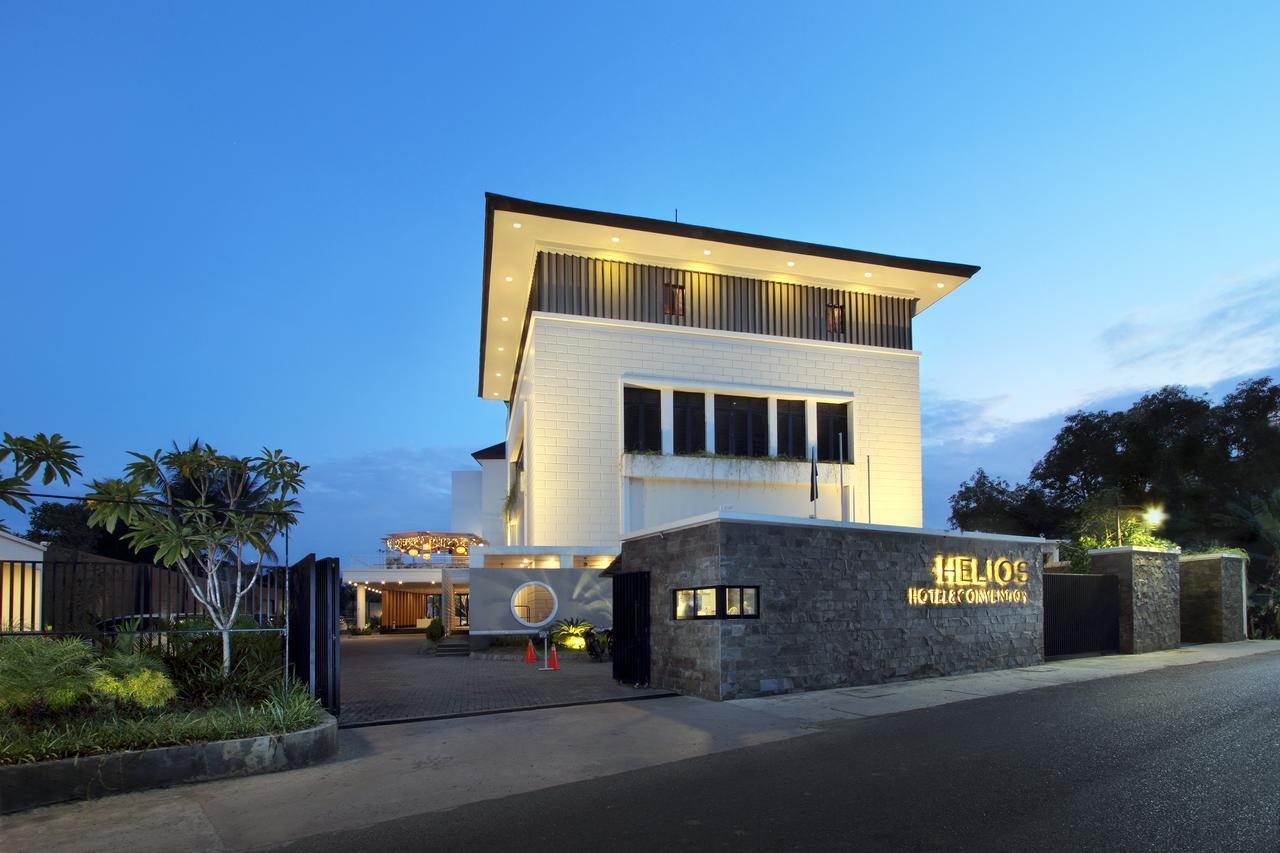 Helios Hotel Bone Watampone Eksteriør bilde